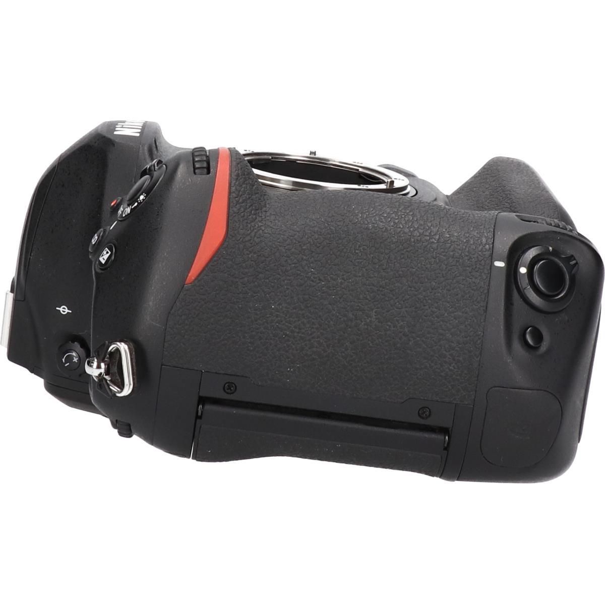ＮＩＫＯＮ Ｄ６