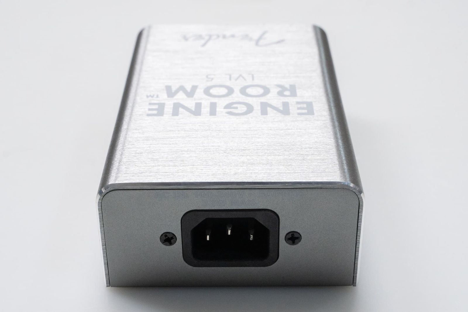 used】Fender / Engine Room LVL5 Power Supply【GIB横浜