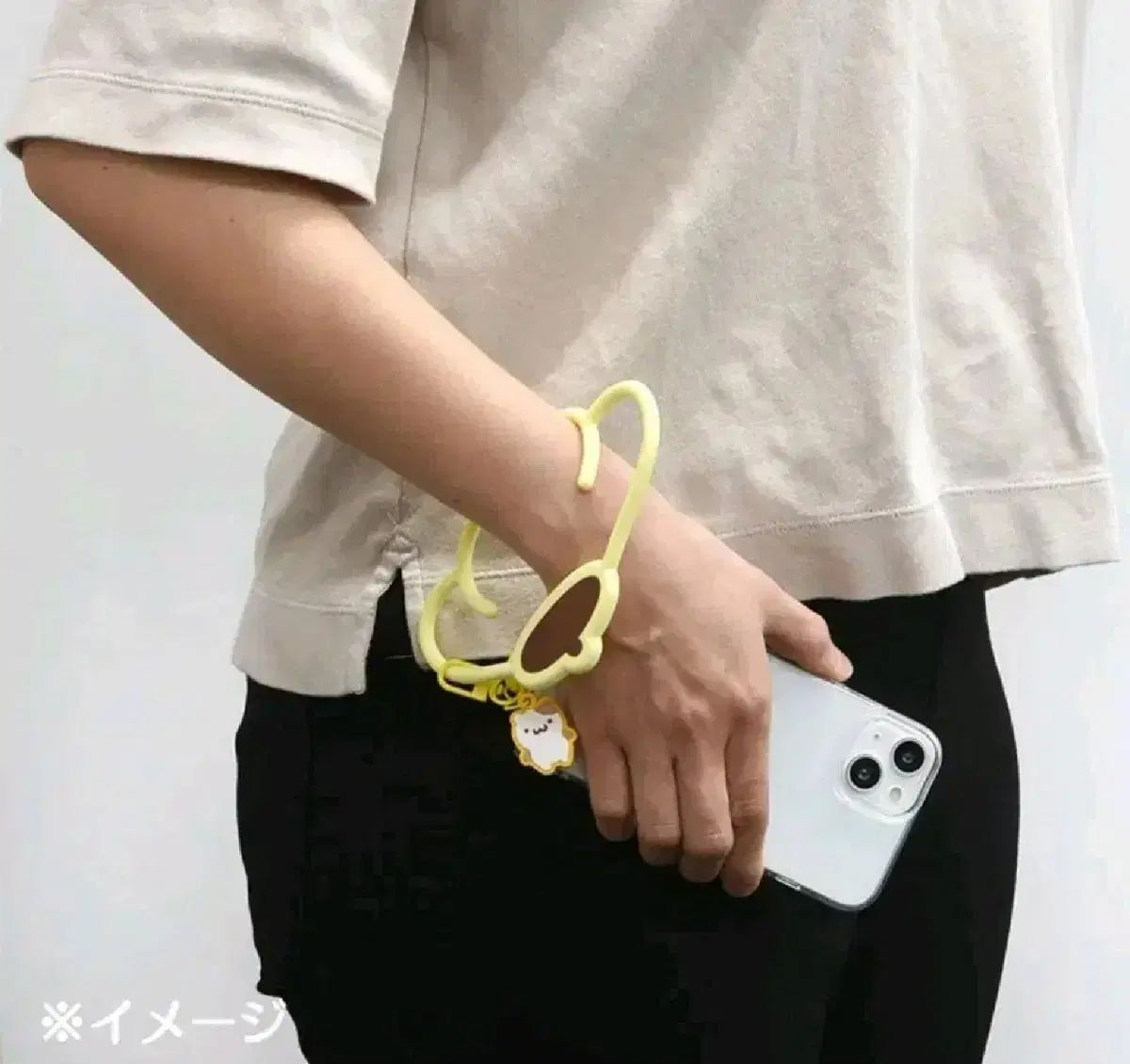 HELLO KITTYデザインのシリコン製マスコット型スマホケース HELLO