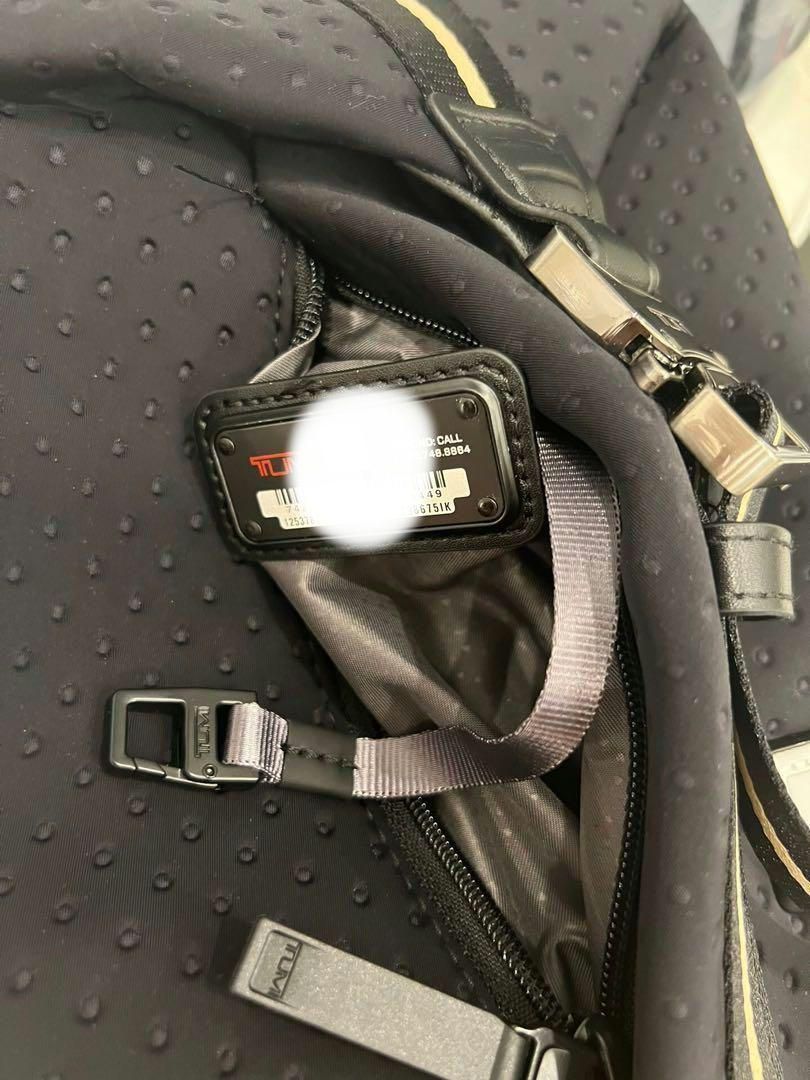TUMIトゥミ Tahoe DJ BAG リングロック ブラック ボディバッグ TUMIトゥミ Tahoe DJ BAG リングロック ブラック ボディバッグ
