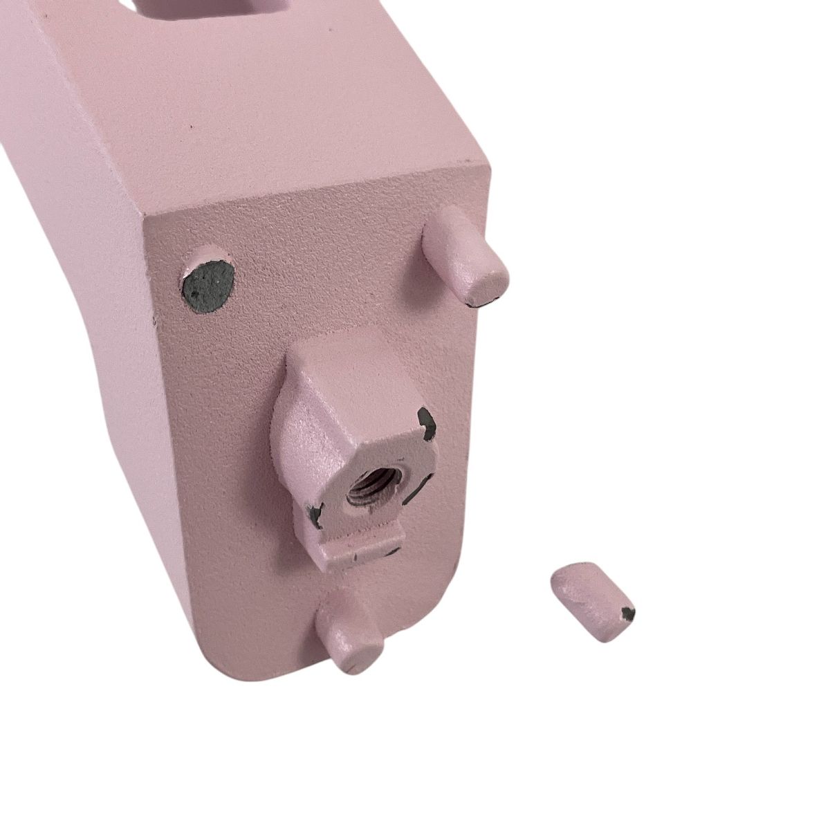 ピンクゲーミングモニター
