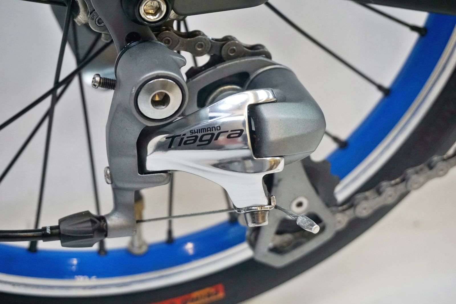 DAHON 「ダホン」 EEZZ D3 2016年モデル 16インチ 折り畳み自転車 DAHON 「ダホン」 EEZZ D3 2016年モデル 16インチ 折り畳み自転車