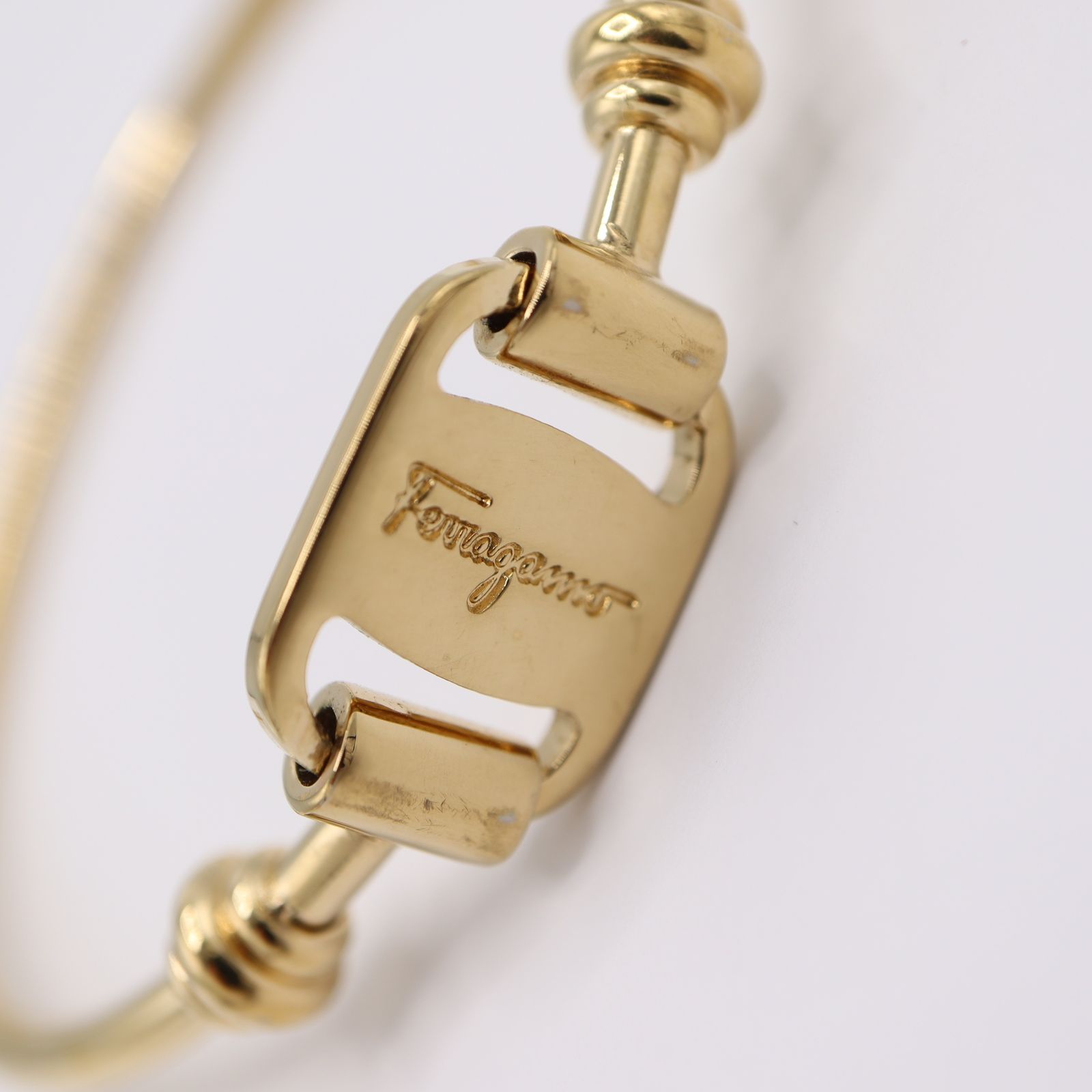 Salvatore Ferragamo サルヴァトーレフェラガモ バングル ブレス