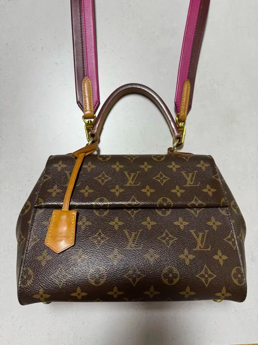 Louis Vuitton ルイヴィトン クリュニー BB
