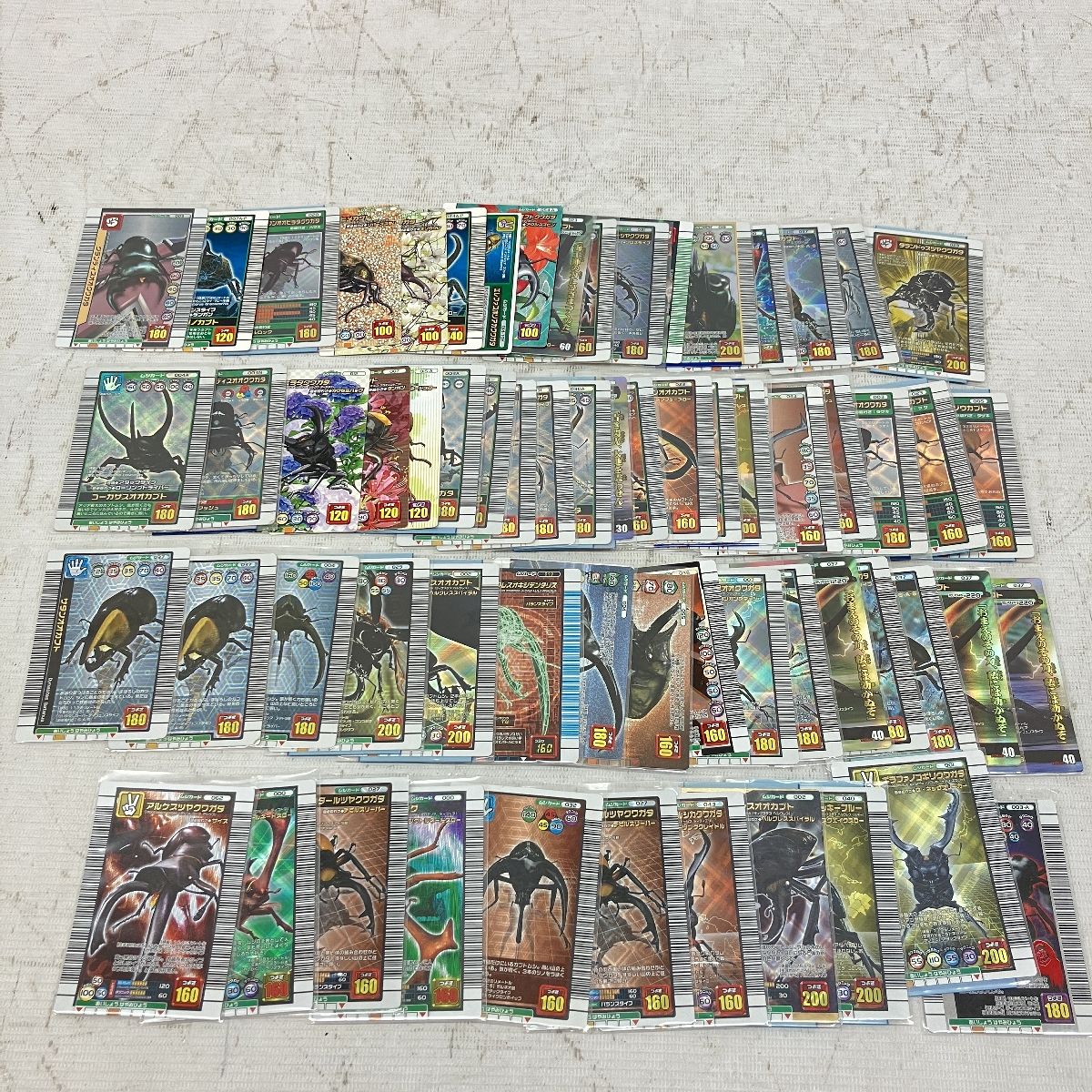 【大量】ムシキングカード まとめ売り キラ110枚 アダー他ノーマル大量 大量】ムシキングカード まとめ売り キラ110枚 アダー他ノーマル