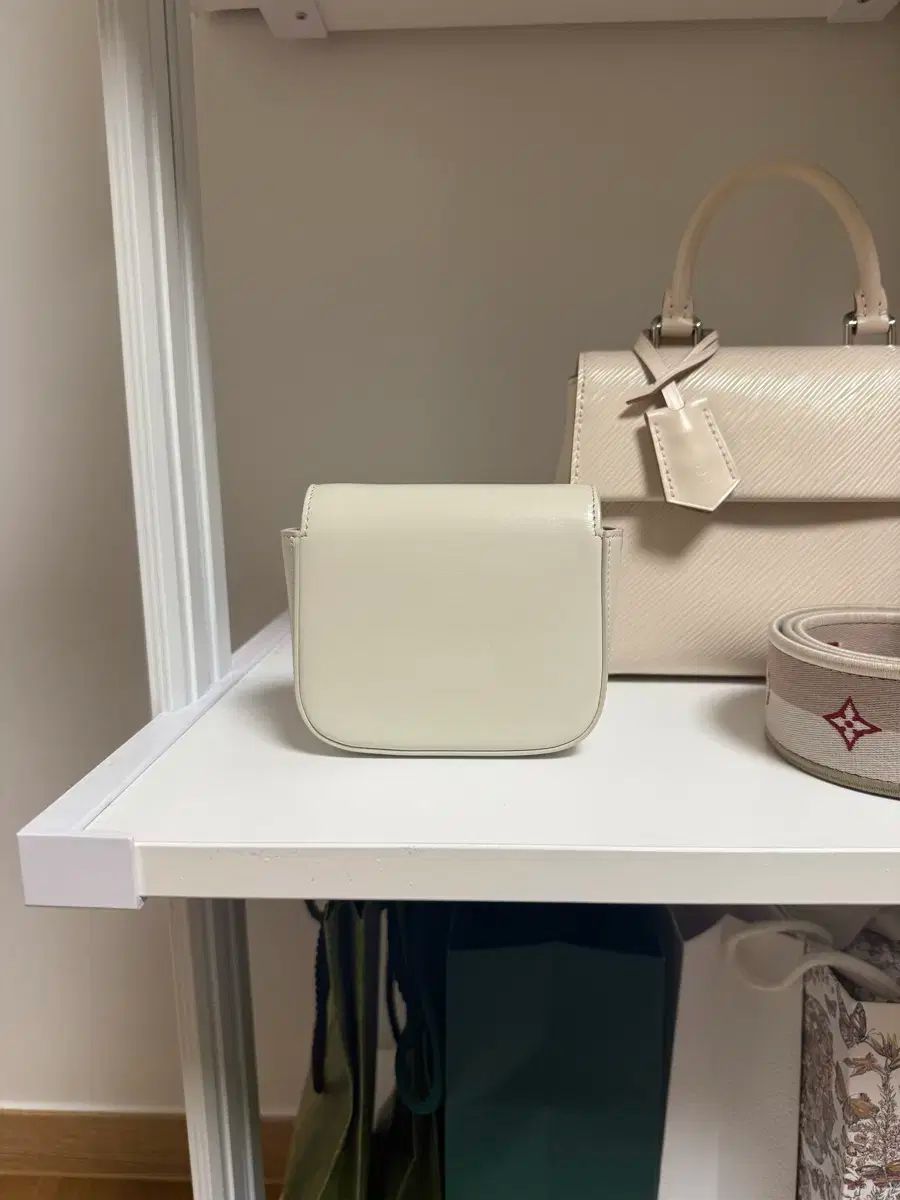 トリオンフ ミニバッグ