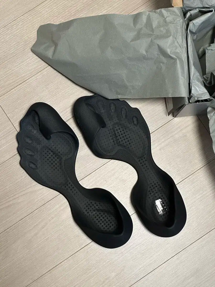 40 BALENCIAGA バレンシアガ ゼロ スニーカーズ
