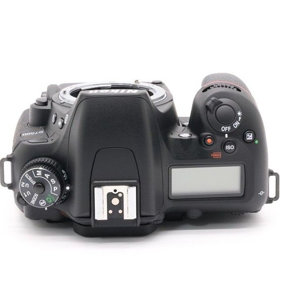 未使用品＞ニコン Nikon D7500 18-140VR レンズキット｜2416万
