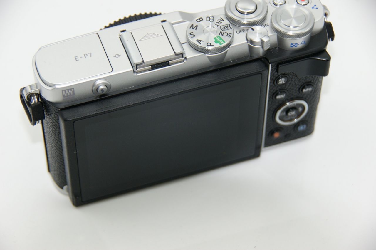 9316 美品 Olympus PEN E-P7 オリンパス - メルカリ 