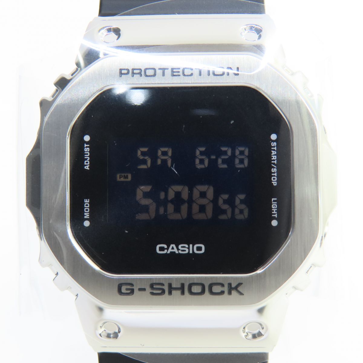CASIO G-SHOCK /GMー5600Uー1JFメタルカバード imgrc0092578360.jpg
