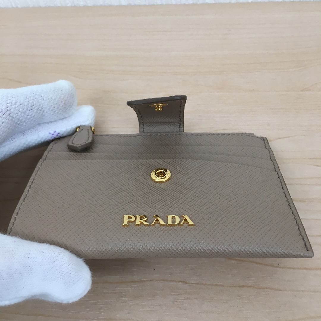 新品未使用！】PRADA プラダ ジップコインカード コンパクト財布-