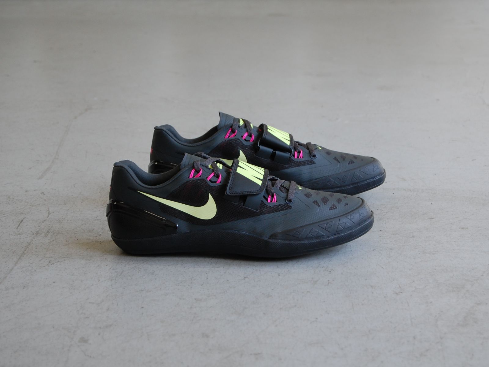 NIKE Zoom Rotational 6 Anthracite/Fierce Pink/Black ナイキ ズーム ローテーショナル ブラック  砲丸投 ハンマー投 円盤投 スローイング シューズ USA 海外 - メルカリ