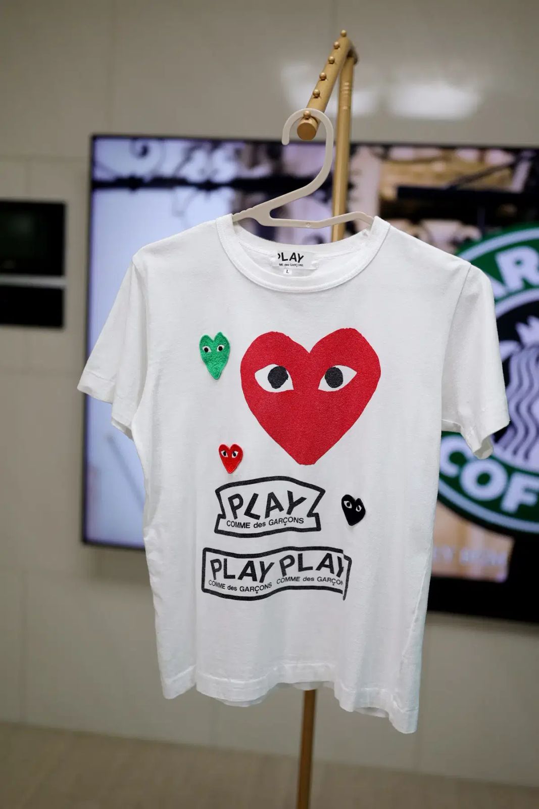 COMME des GARCONS コム デ ギャルソン 遊びます マルチ ハート 半袖T 女性 L