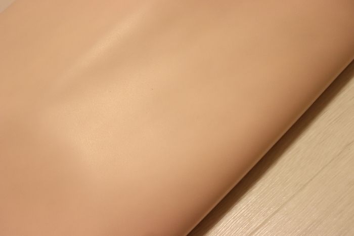 ベビーピンク 247ds クロム革 牛革 国産 レザー スムース加工 はぎれ 一枚革 レザークラフト 革 皮 本革 diy 生地 材料
