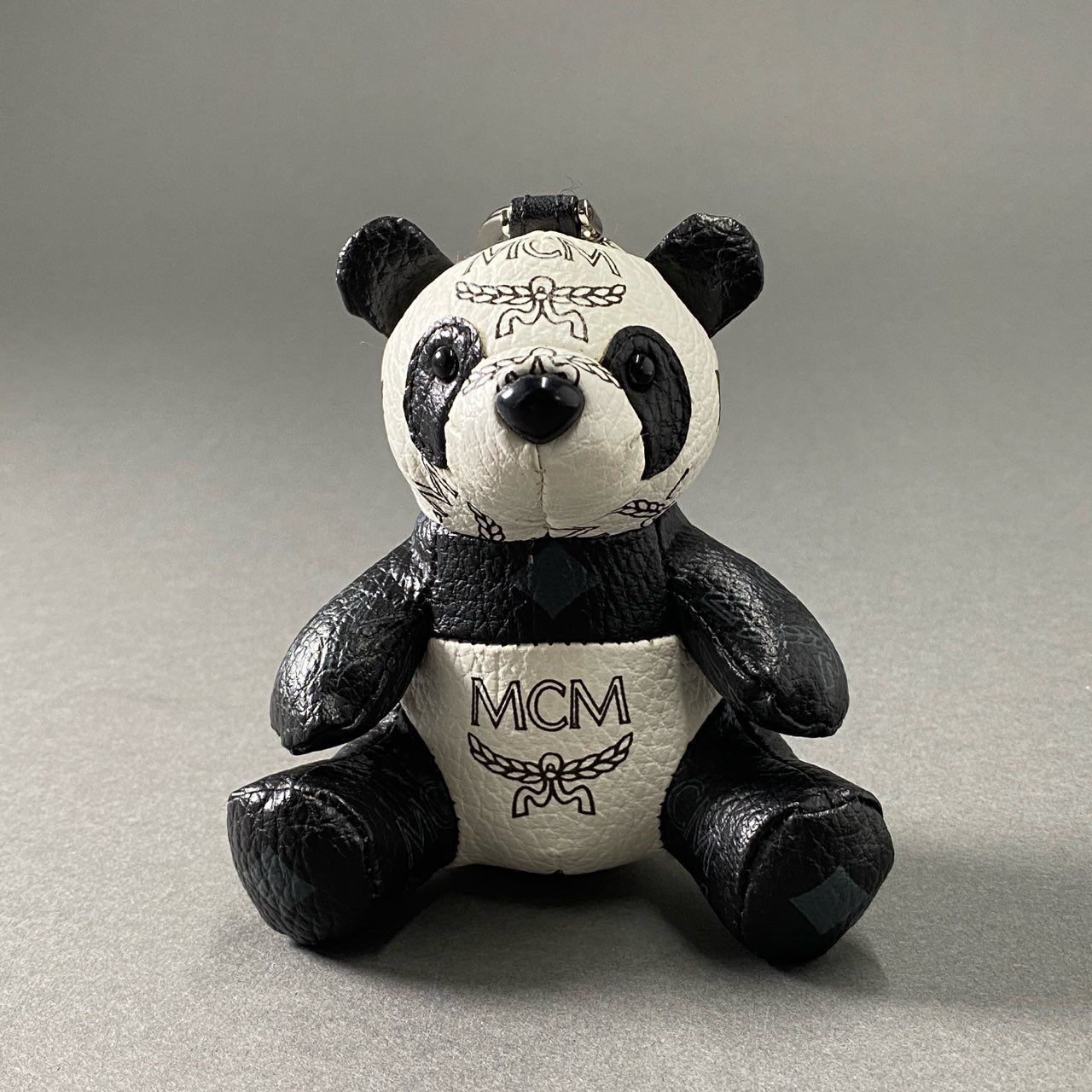 Pf23 MCM PANDA CHARM