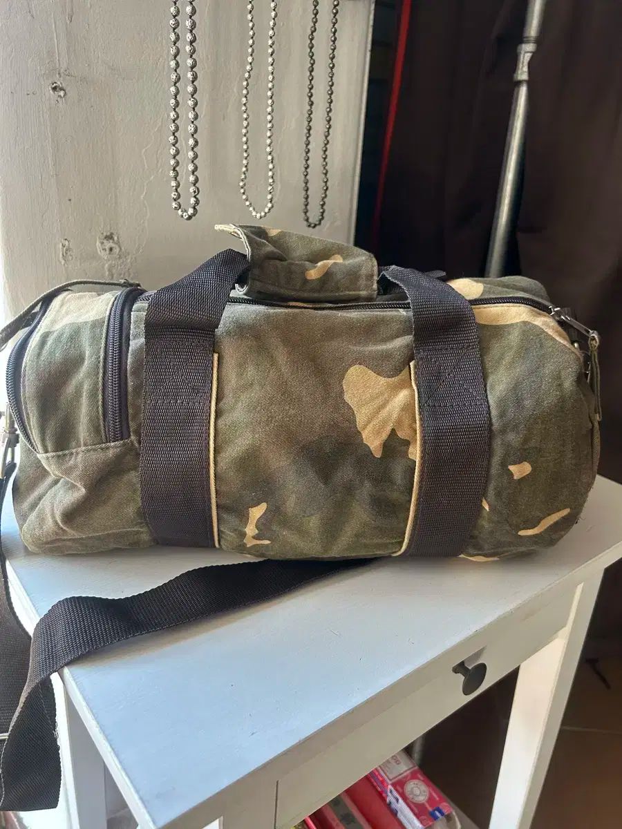 トミーヒルフィガー カモ