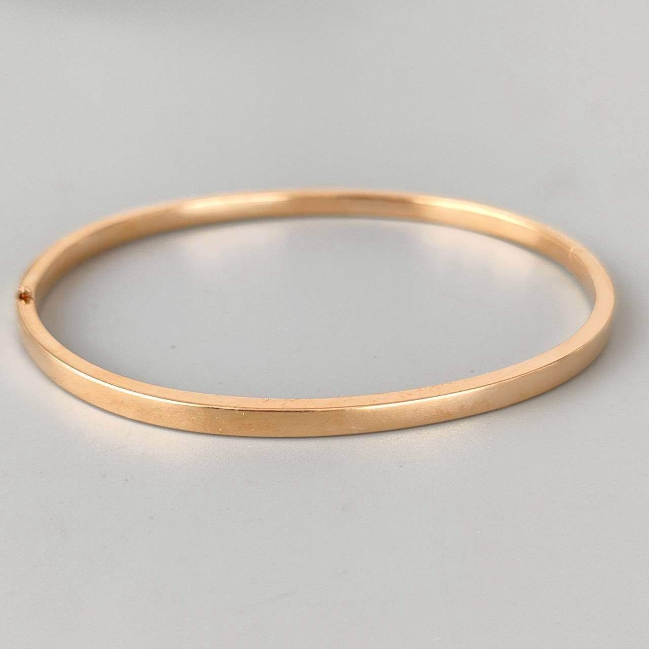 18金 K18 男女兼用 中空 バングル 4.4ｇD98