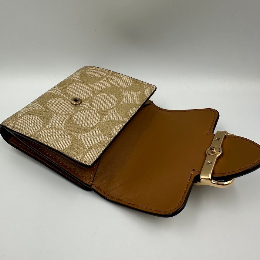 コーチの財布 COACH コーチ 財布 CT616 - メルカリ