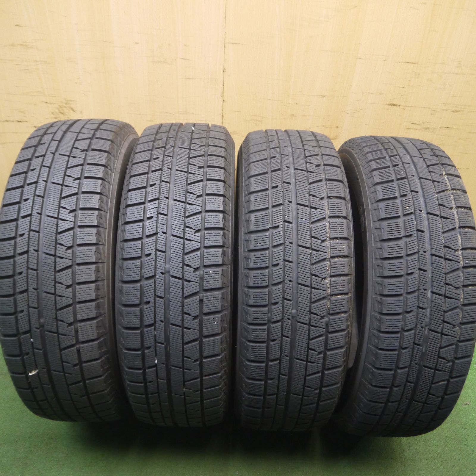 送料無料* バリ溝！9.5分以上☆スタッドレス 215/65R16 ヨコハマ アイスガード iG50 プラス 16インチ エスティマ アルファード  CH-R ヤリスクロス 等☆4042212Hスタ - メルカリ