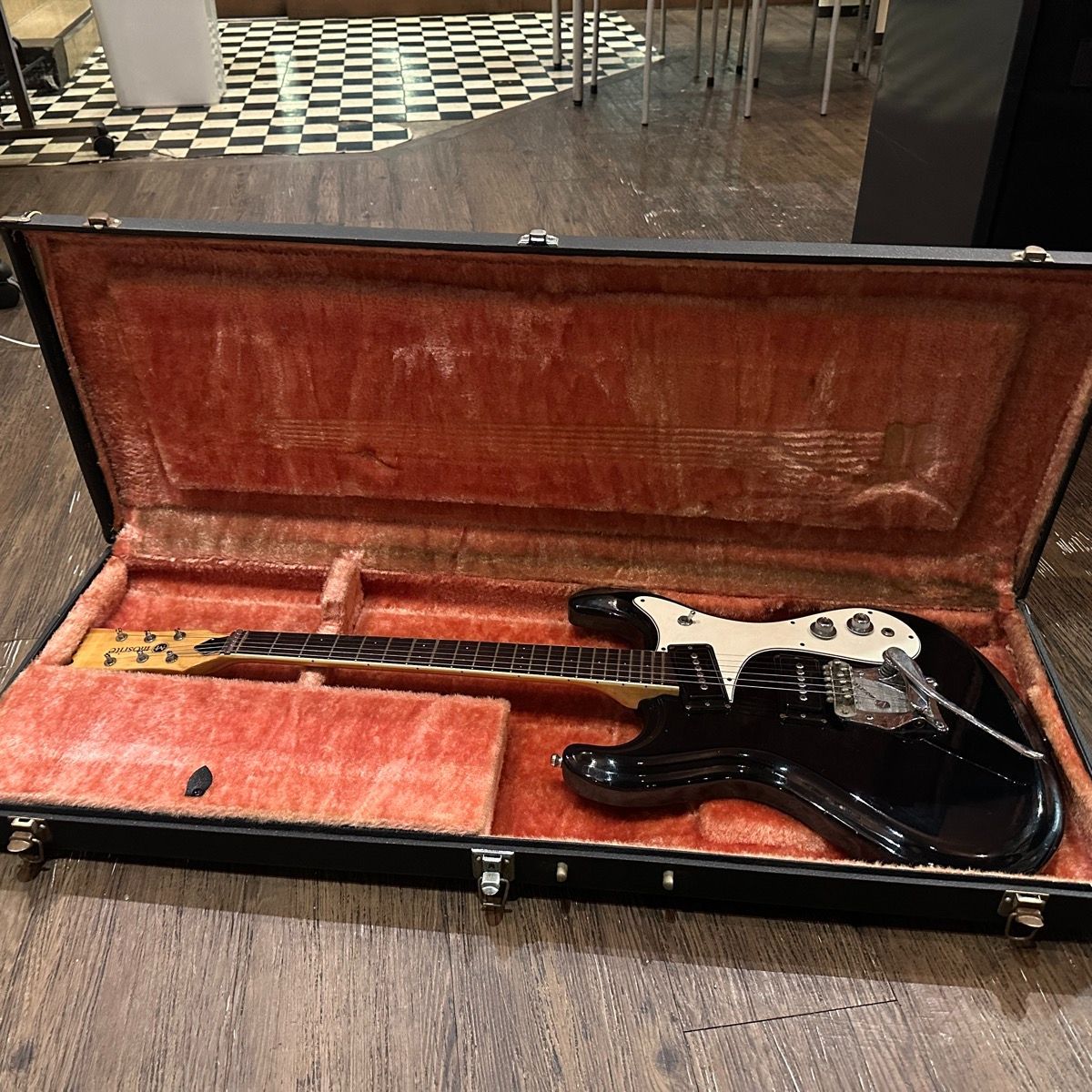 Mosrite Avenger 年式不明　モズライト エレキギター Mosrite Avenger 年式不明 モズライト エレキギター