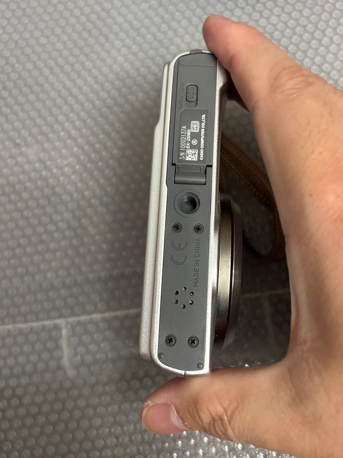 コンパクトデジタルカメラ CASIO EXILIM EX-ZS160 9201