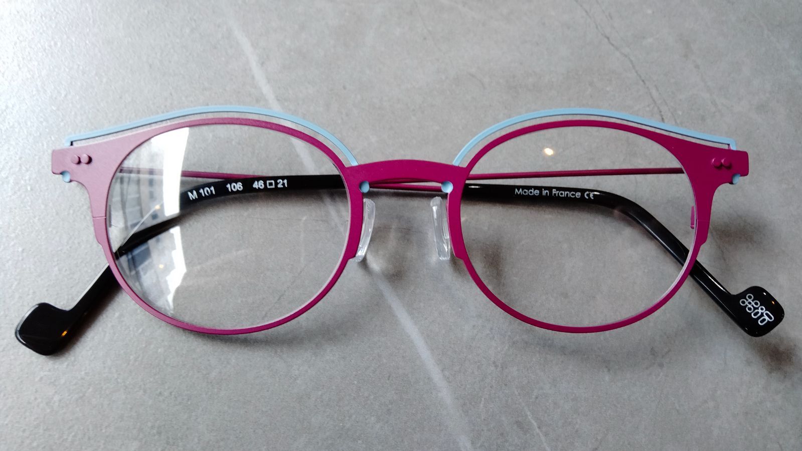 New color】丸四角メガネ 『XiT EYEWEAR （エックスアイティ）』M101/106 Plum & Sky Blue ／ フランス製【 XiTの正規取扱店】 - メルカリ