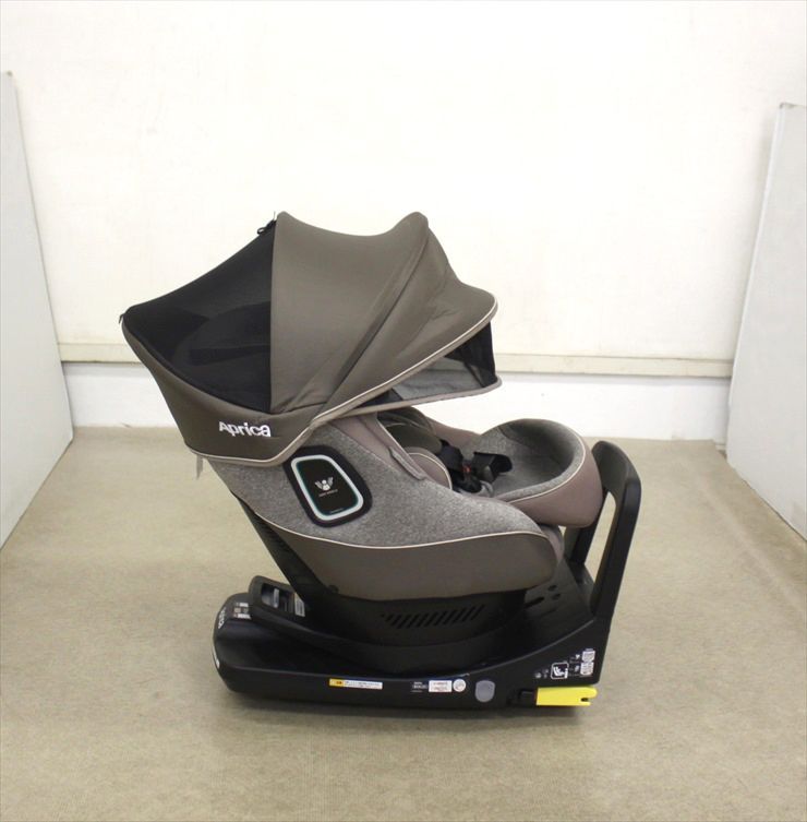 Aprica クルリラ プラス 360° セーフティー isofix ブラウン クルリラ プラス 360°セーフティー | ベビーカー・チャイルドシートの