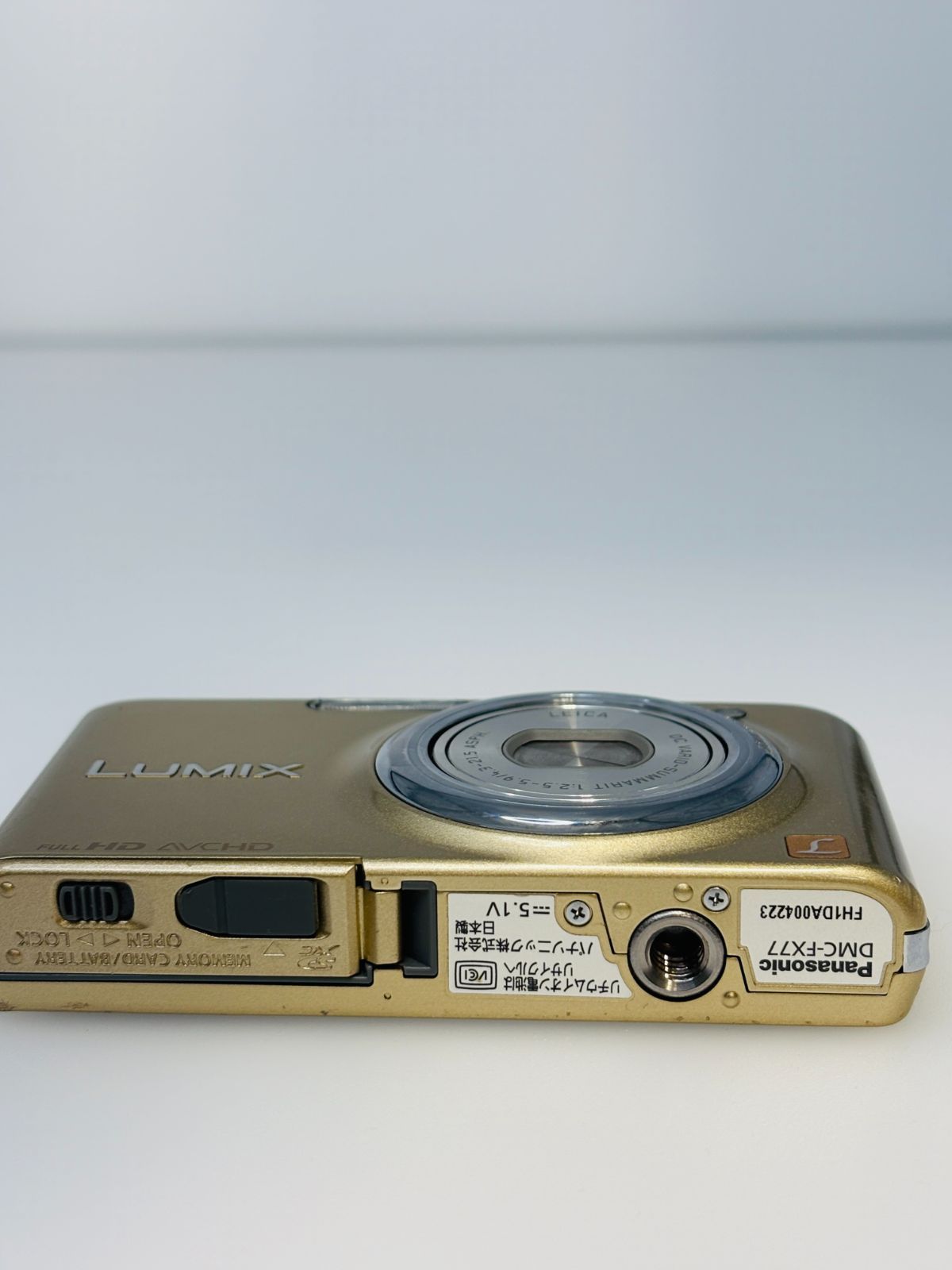 Panasonic LUMIX FX77 コンパクトデジタルカメラ Amazon | パナソニック デジタルカメラ LUMIX FX77 レオパード