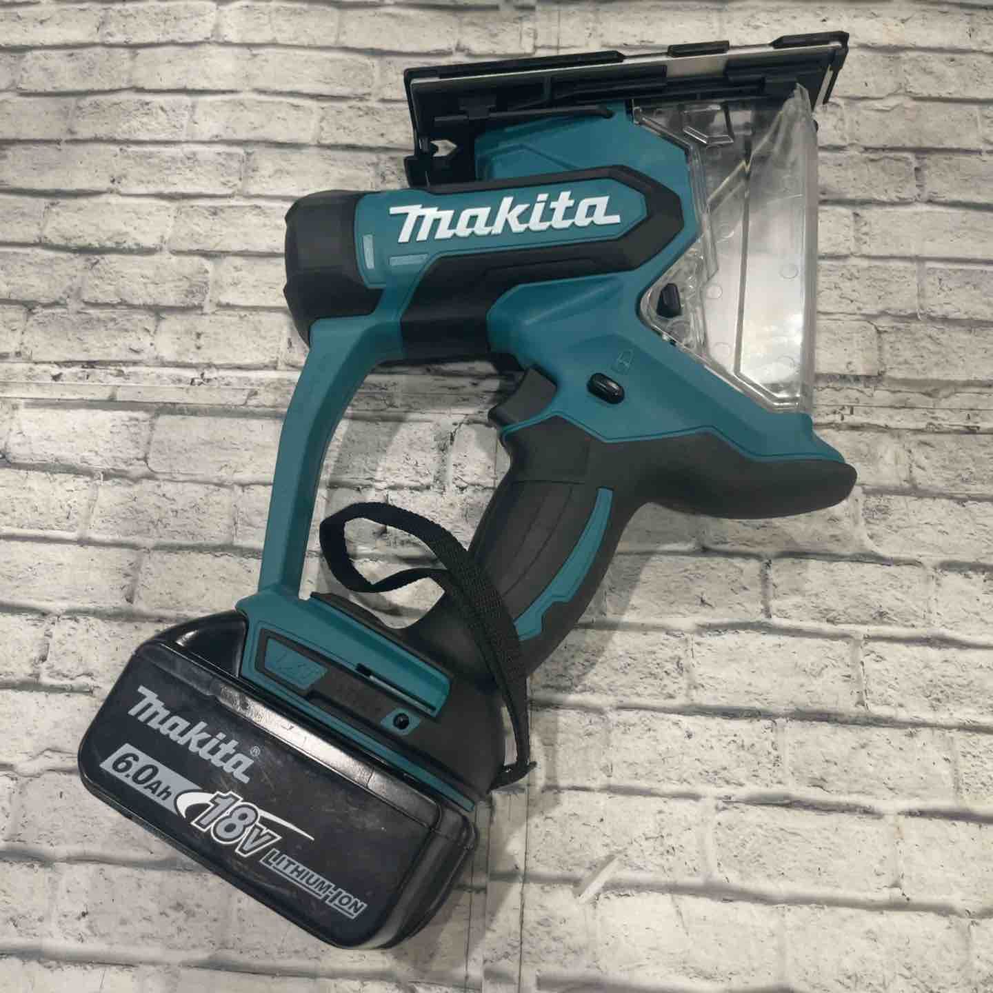 makita コードレスボードカッタ