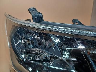 コーティング済 ヴェルファイア GGH25W 右ヘッドランプ・ヘッドライト  