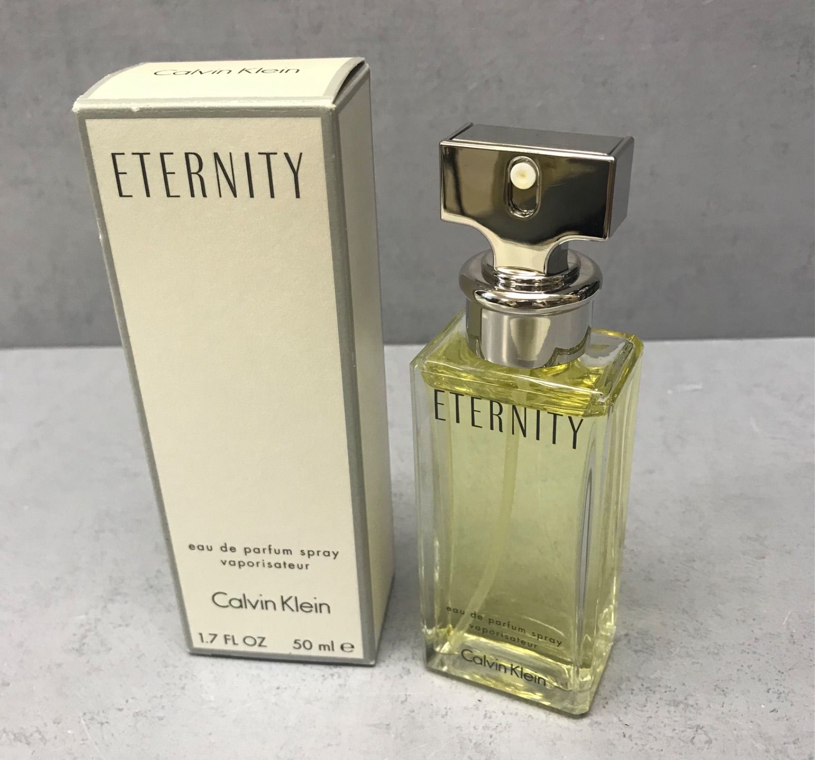 ETERNITY エタニティ Calvin Klein 香水 50ml 残量 - 香水(女性用)