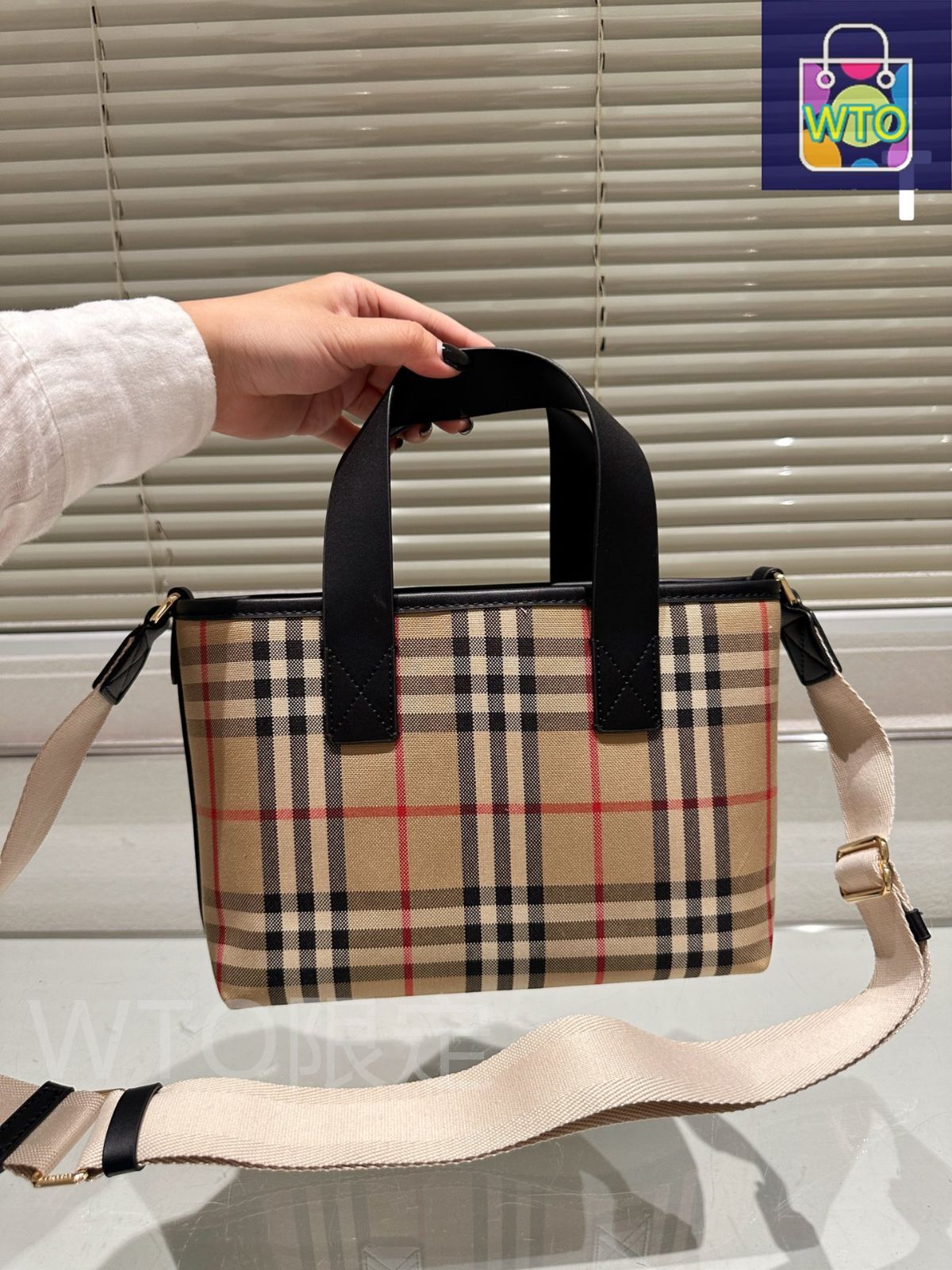 今日特価】Burberry Classic Tote Bag バーバリー クラシック