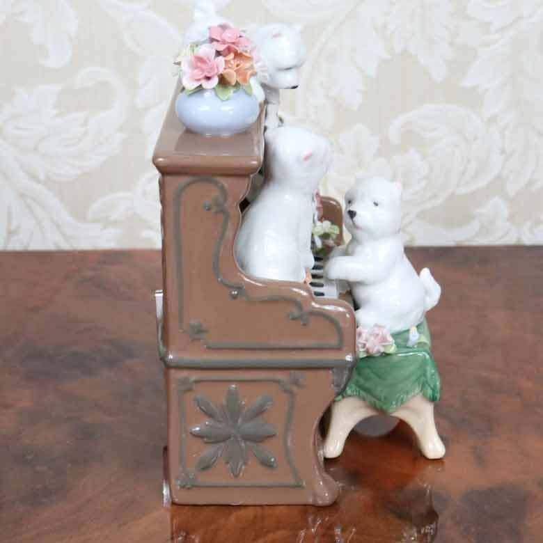 オルゴール ピアノと3匹の犬 陶磁器 名曲 キャロル・キング 君の友だち