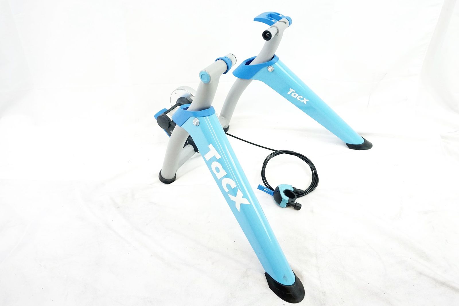 TACX BUSHIDO SMART | ローラー台 - ROOM ROADERS 【固定ローラー