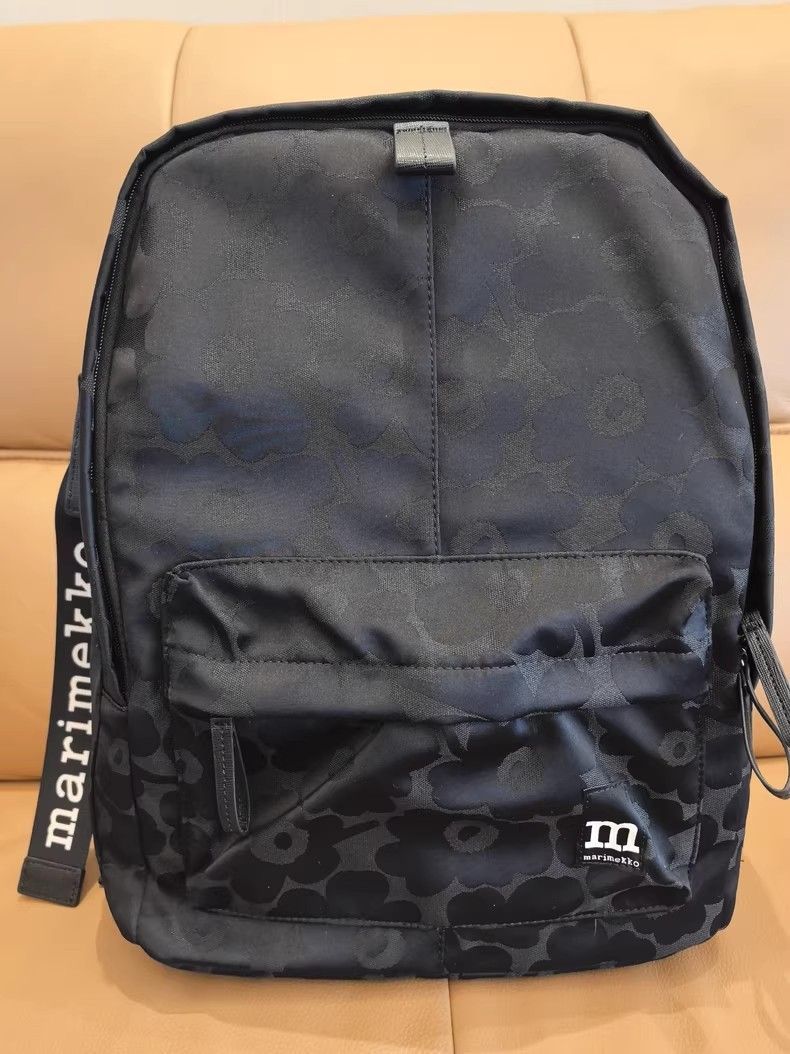 Marimekko マリメッコ BACKPACK UNIKKO リュック レディース ブラック 花柄 バック ·♥