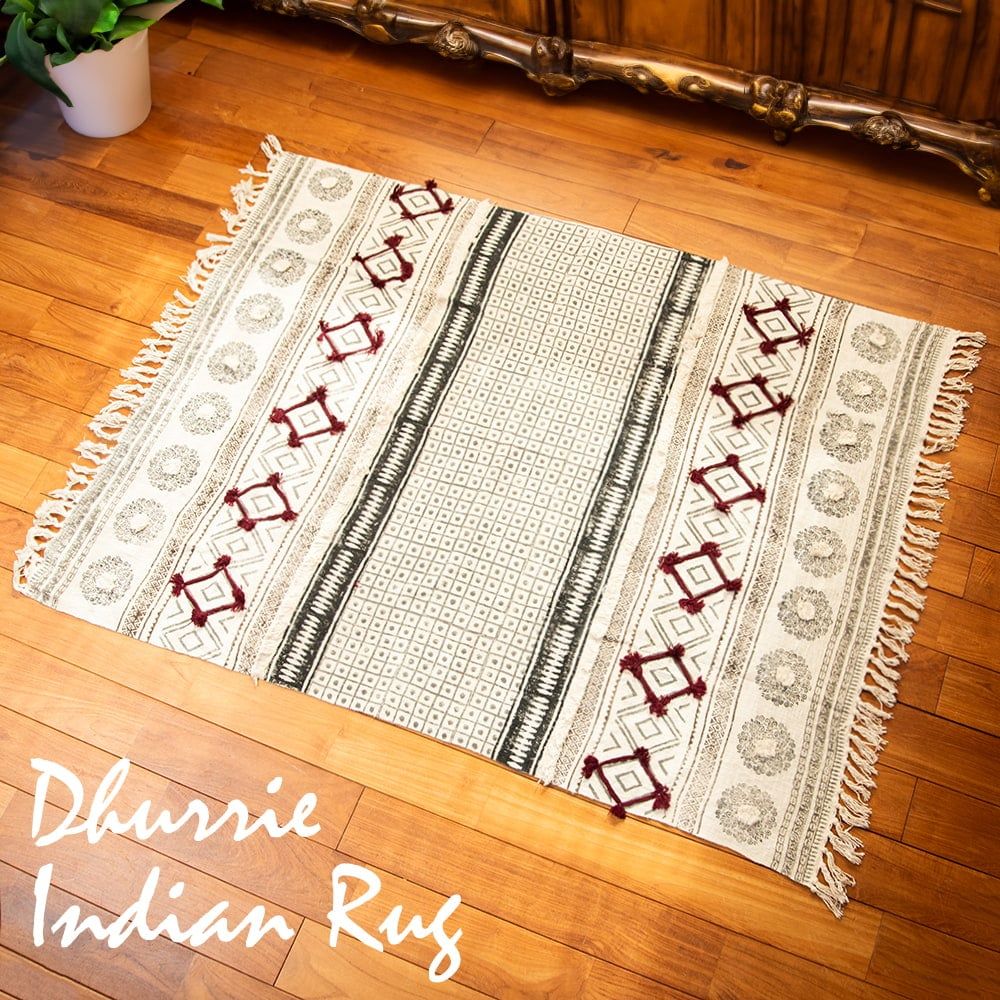 アンティークラグ トルクメン族 エルサリ（189×135cm）赤 黒 茶 ら ぐ