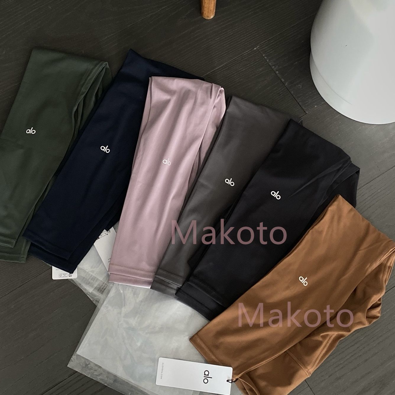 新品未使用】alo yoga アローヨガ レギンス 6色展開 高品質 ヨガ