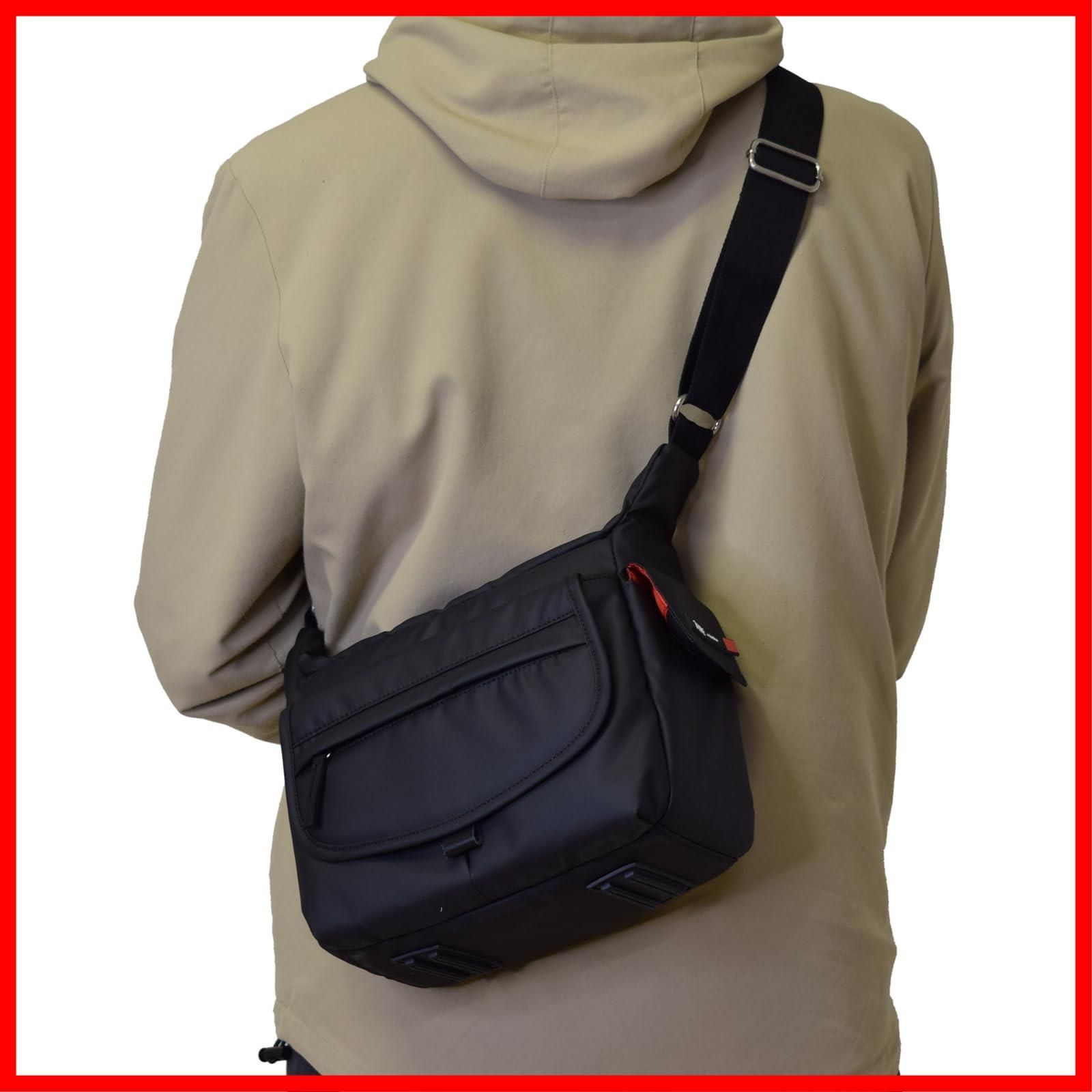 新品続々入荷中！ カーボンブラック シュープリーム カメラバッグ Etsumi