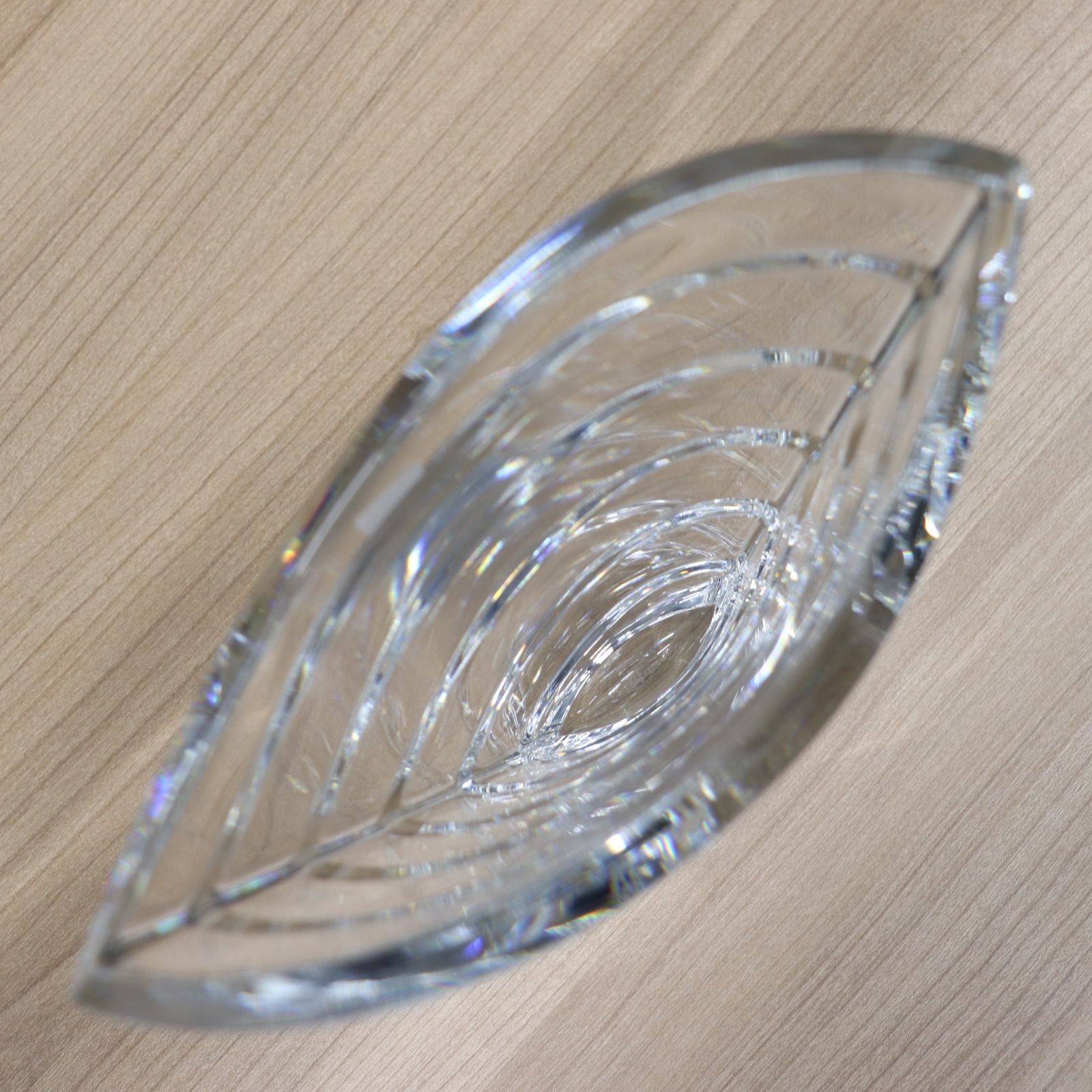 Baccarat - IT7HMCYVKPKL未使用 Baccarat バカラ フラワーベース ウェーブ クリスタル ガラス 花瓶 ブランド食器 インテリア ホーム 雑貨 IT7HMCYVKPKL 未使用 Baccarat バカラ フラワーベース ウェーブ