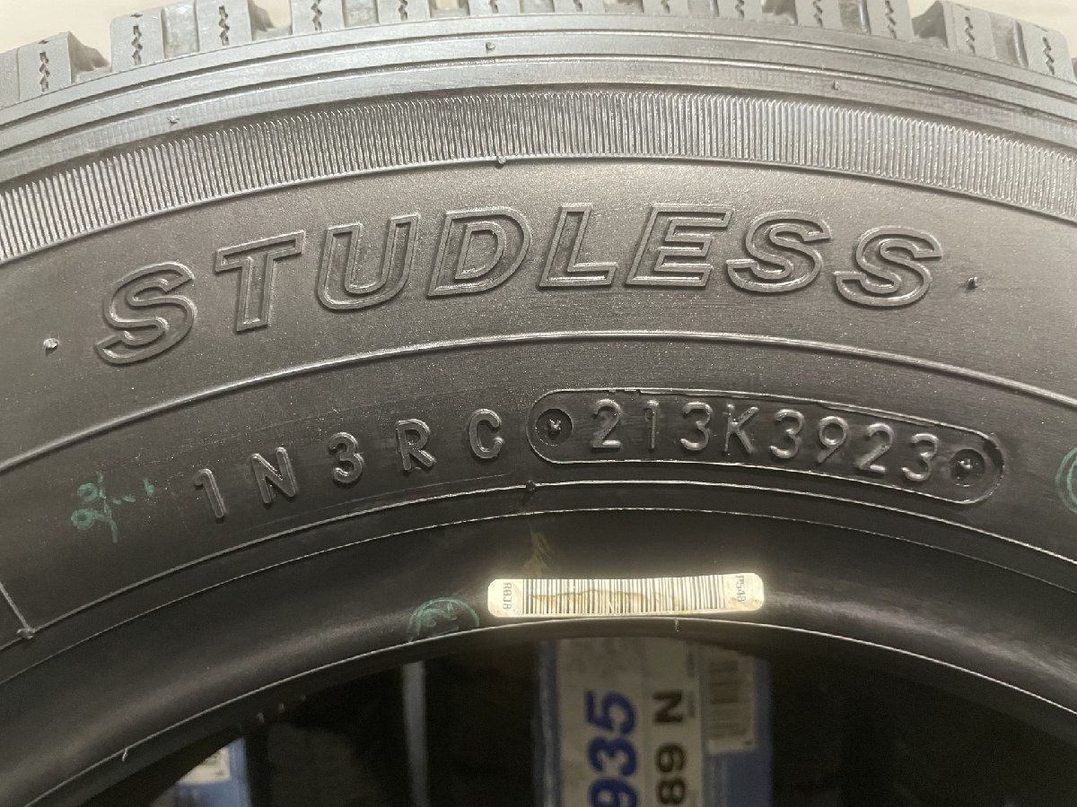 スタッドレス