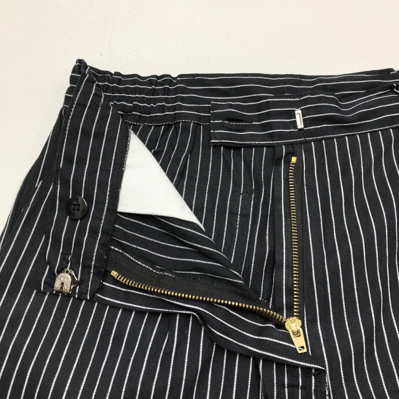 ユーロヴィンテージ　ドイツ軍　黒×白　ストライプシェフパンツ　サイズ44 USED ドイツ軍 コックパンツ シェフパンツ ストライプ 実寸：W29