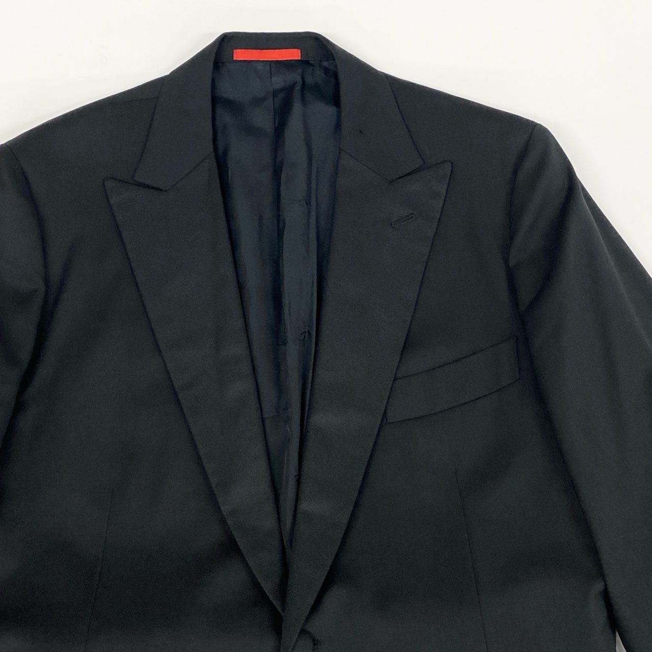 美品】ISAIA Napoli セットアップ ベージュ 特注 定価78万円 美品】ISAIA Napoli セットアップ ベージュ 特注 定価78万円