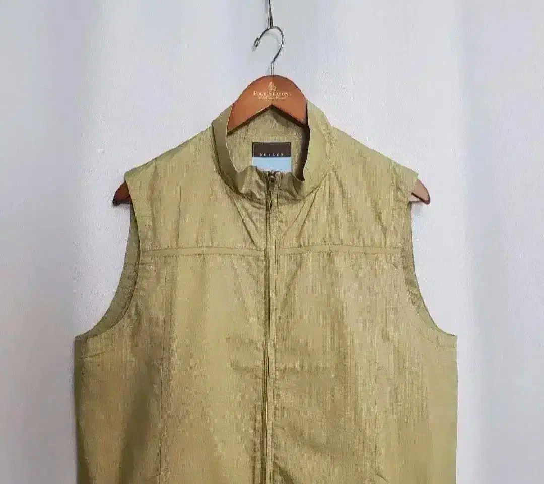 超人気、高品質で超激安。 DUNLOP₍ダンロップ ジップアップベスト メンズL ワゴンセールも実施中。