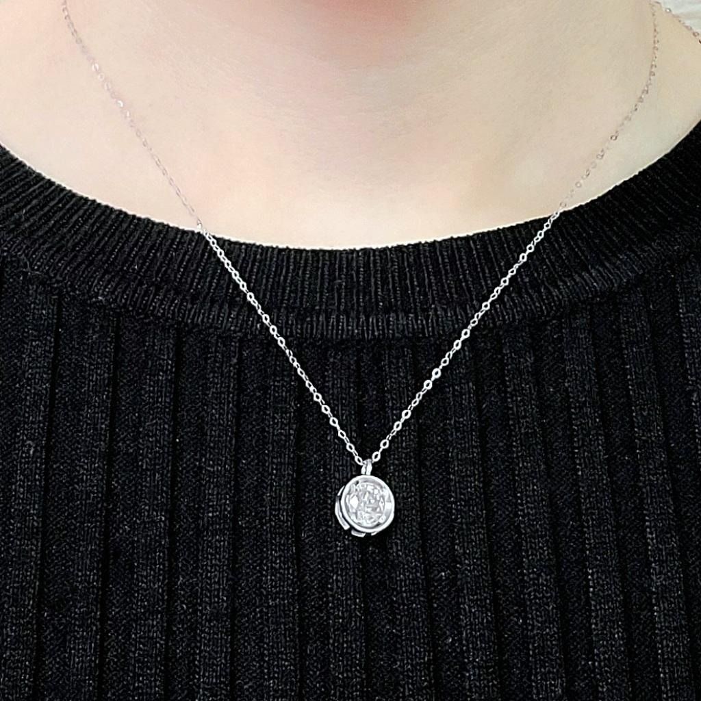 まるで2ct！ ギラギラ！ダイヤモンド K18 WG フクリン留め ネックレス まるで2ct！ ギラギラ！ダイヤモンド K18 WG フクリン留め ネックレス