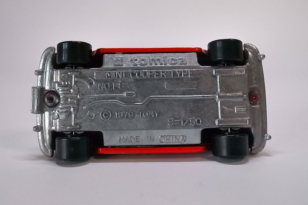 TOMICA トミカ ミニクーパー 赤/白色 輸出カラー TOMICA トミカ ミニ