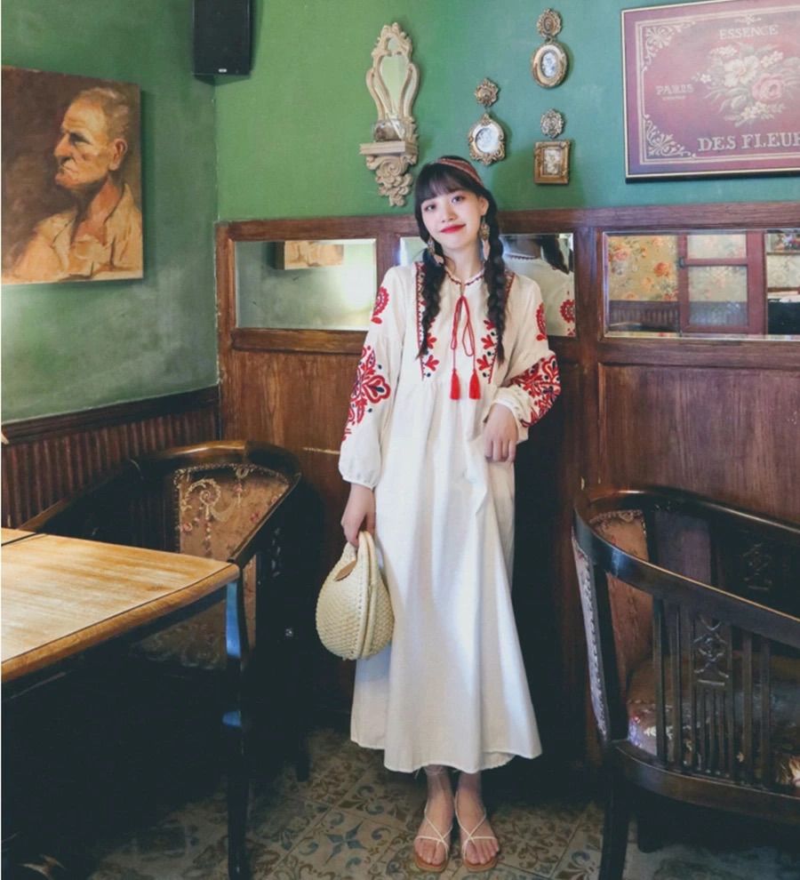 オールド ボヘミアン エスニック エキゾチック 古着 花柄刺繍 ロングワンピース オールド ボヘミアン エスニック エキゾチック 古着 花柄刺繍