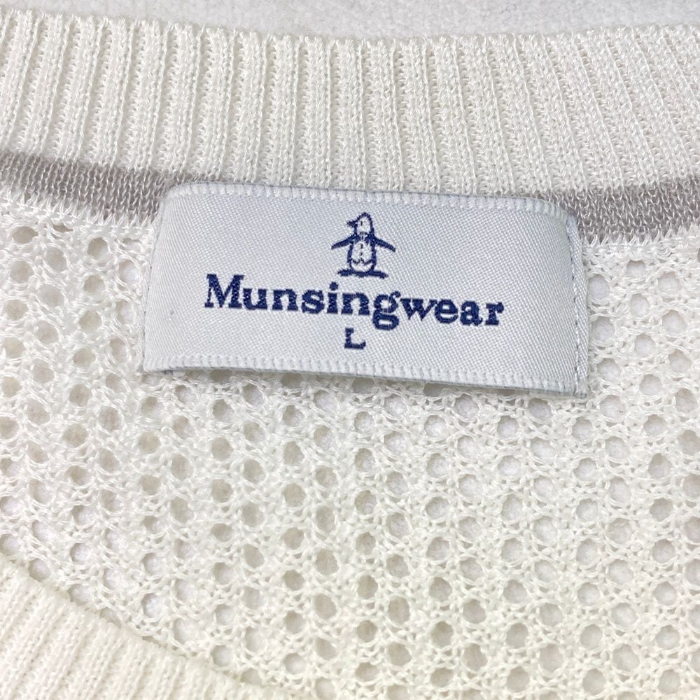 サイズ：M MUNSING WEAR マンシングウェア  半袖 メッシュニットセーター  ホワイト系 [240101431593] ゴルフウェア レディース ストスト サイズ：M MUNSING WEAR マンシングウェア 半袖 メッシュニット