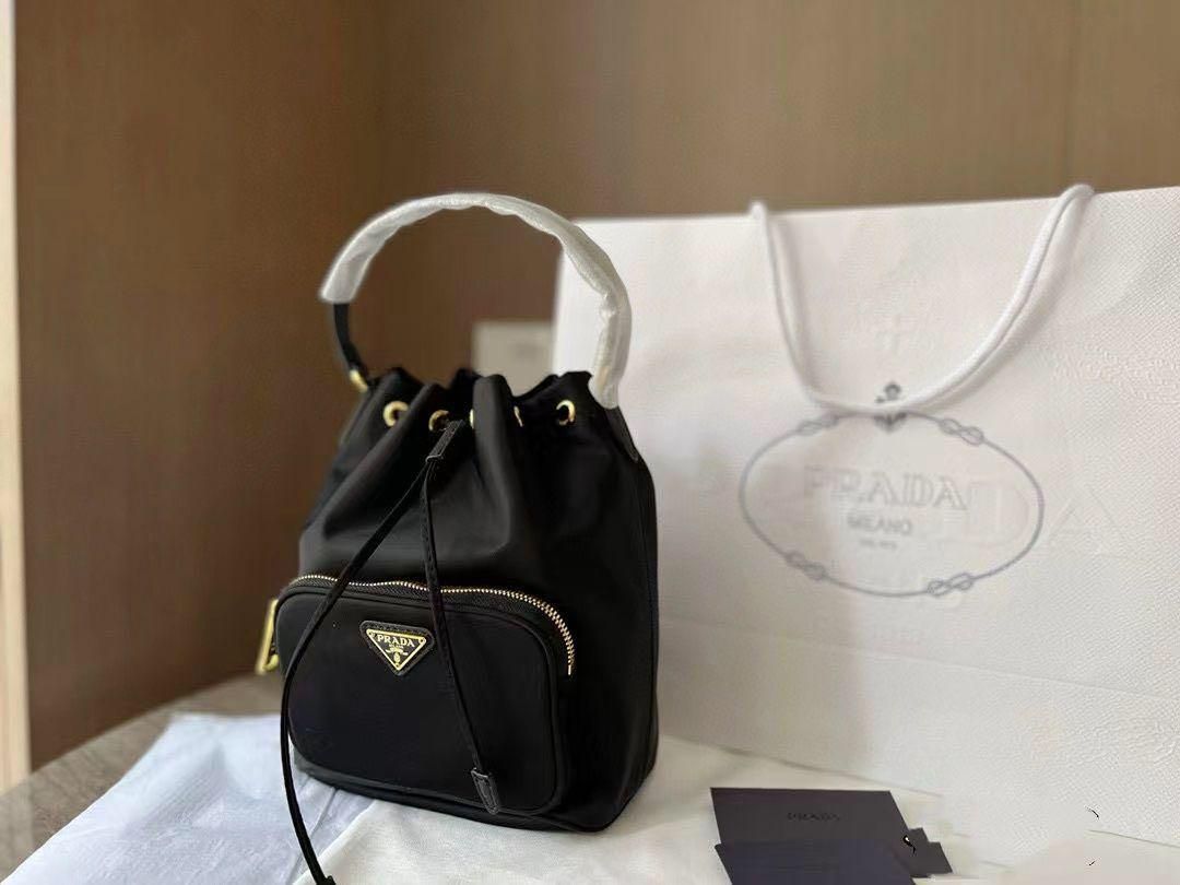 PRADA プラダ デュエット ショルダーバック 巾着バッグ 2way - メルカリ 