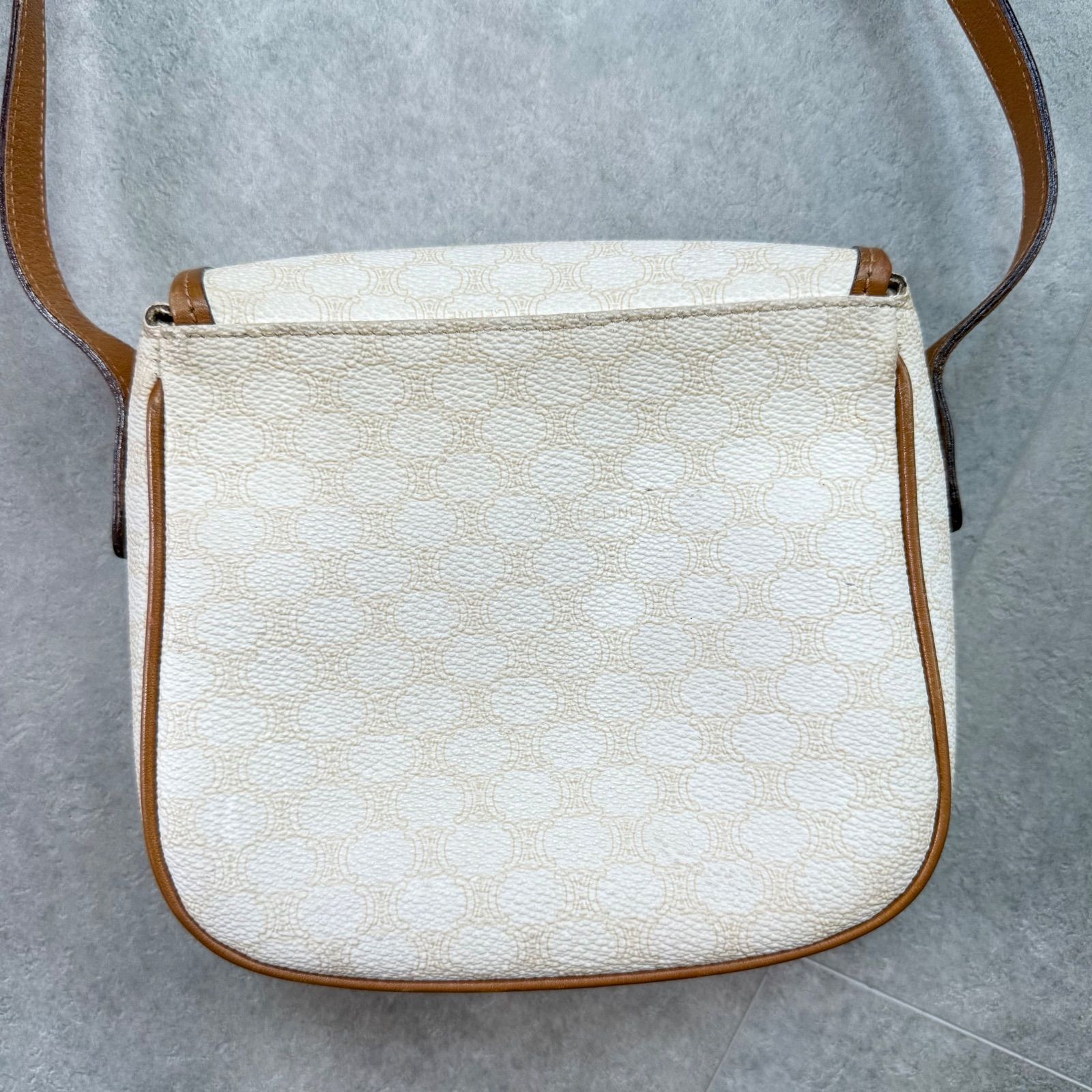 希少 CELINE セリーヌ ホワイトマカダム ショルダーバッグ 【公式通販】