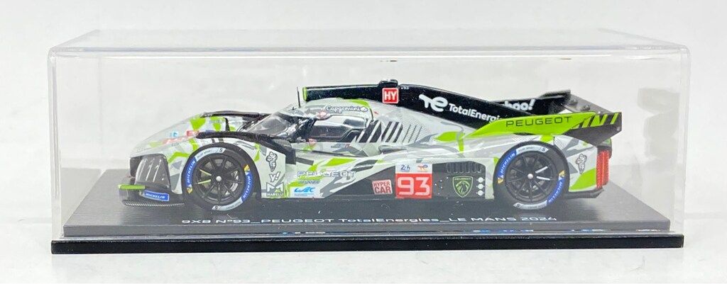 Spark model 1/43 Peugeot 9X8 No.93 PEUGEOT TOTALENERGIES Le Mans